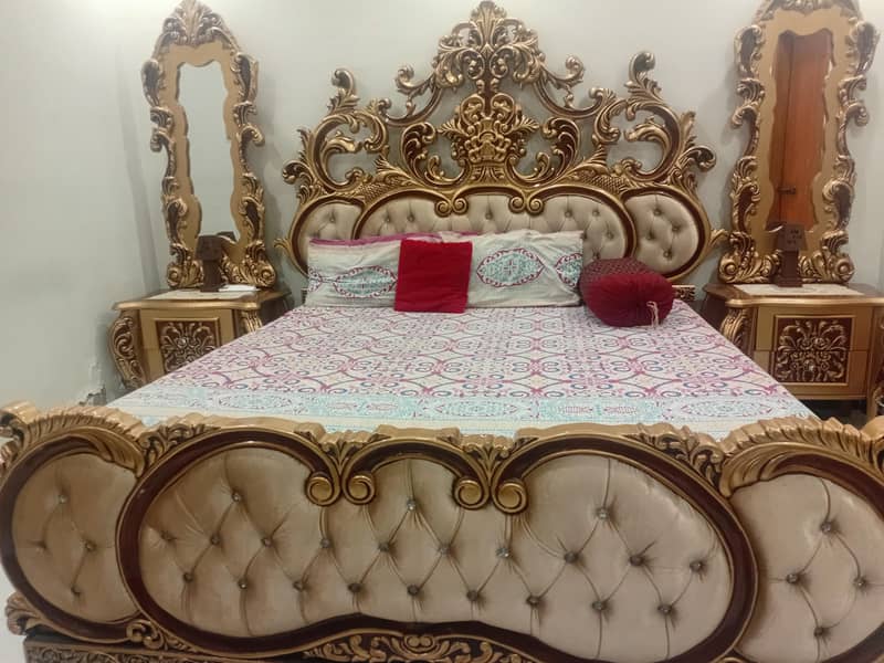 Bed Set and Dressing Table 1