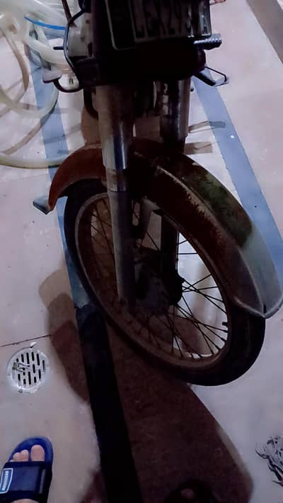 Road Prince motorcycle black color