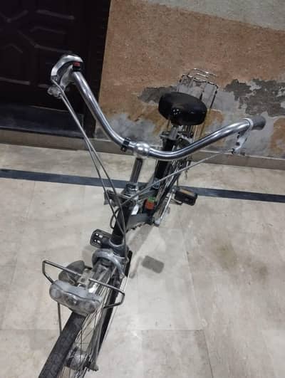 Indian cycle good position