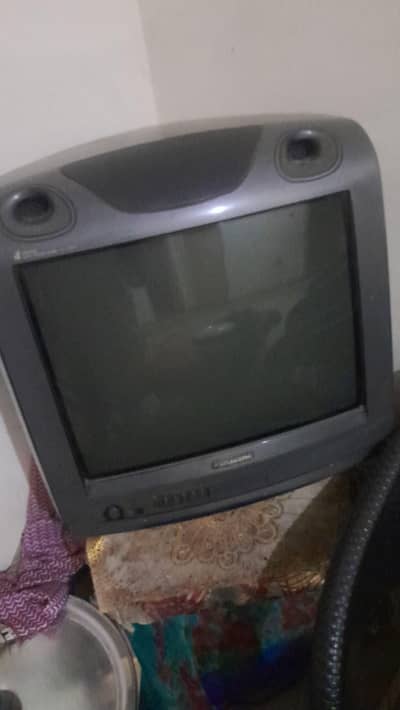 Original Panasonic 14-Inch TV (Old is Gold) – Excellent Condition