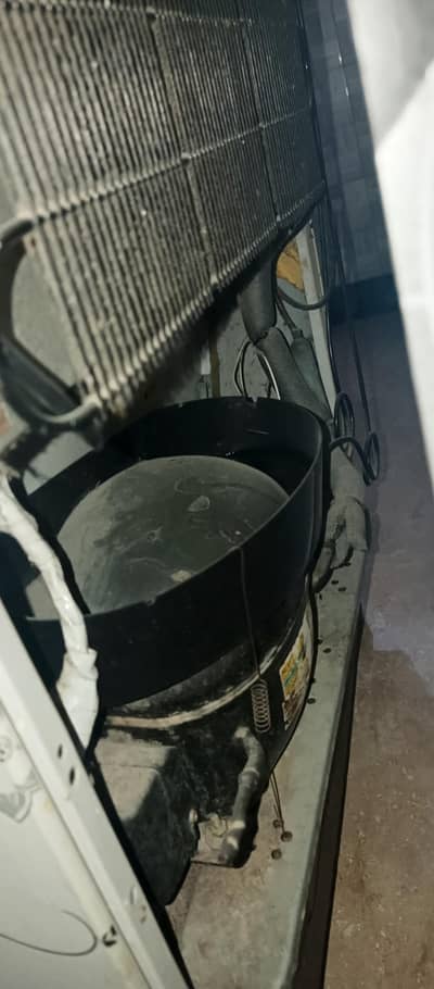 waves refrigerator for sale . . . .