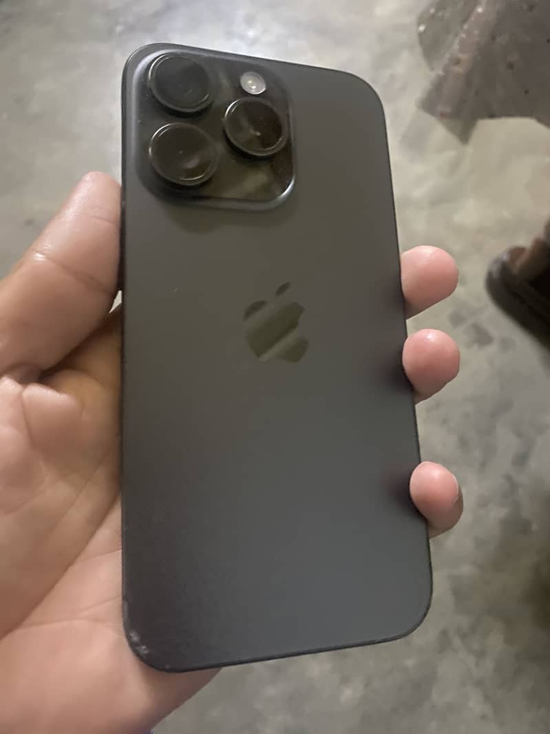 iPhone 15 pro 0
