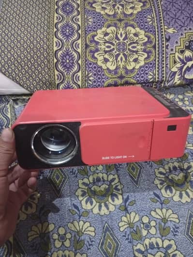 T6 led projector