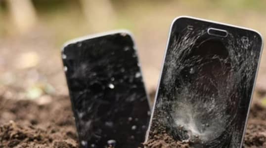 Dead mobile required 03079436021 call me