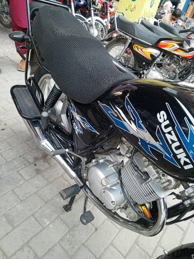 Suzuki GS 150 SE 2022/ neat condition O3OO 9488 7ll