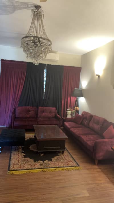 Interwood brand . . in very good and new condition. Very minimal used