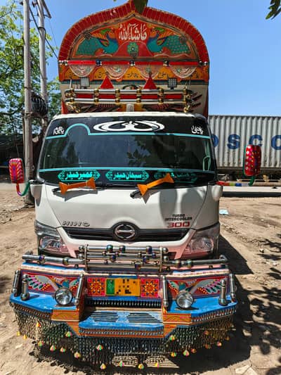 Hino Deutro 19 model turbo inter cooler