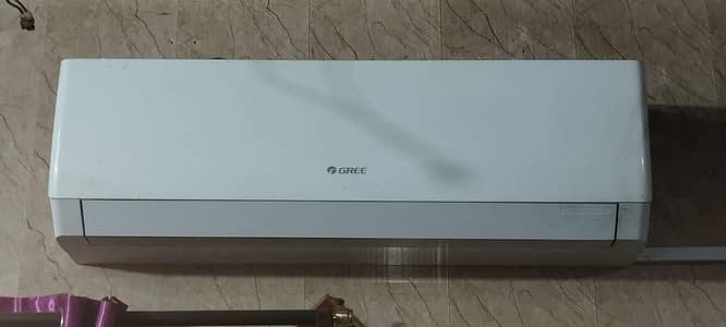 GREE INVERTER AC 1.5 TON