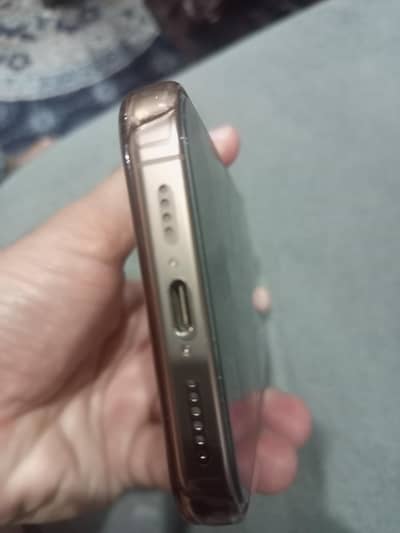 Iphone 16 promax desert titanium