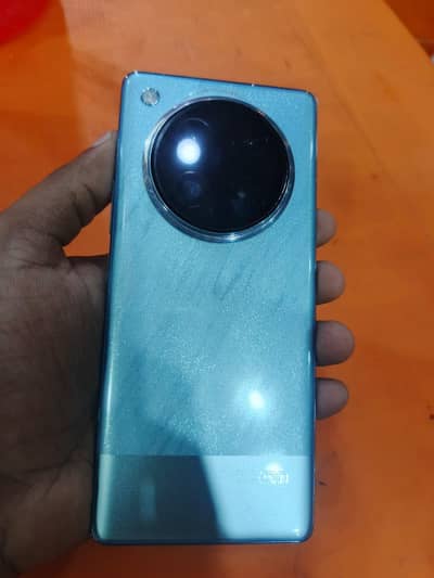 Infinix zero 40