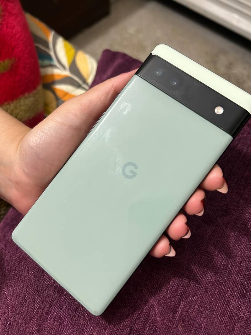 Google pixel 6A 4