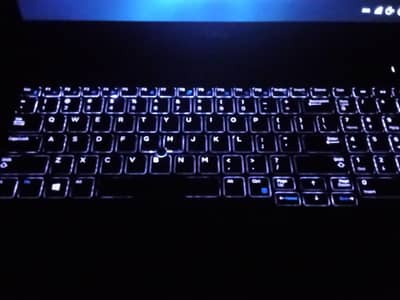 Dell laptop for sale condition 10/10  only serious buyers can contact