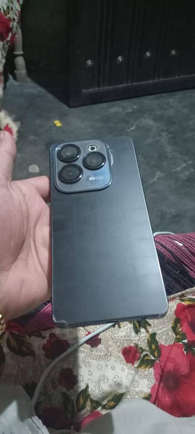Infinix Hot 40 Used – Good Condition