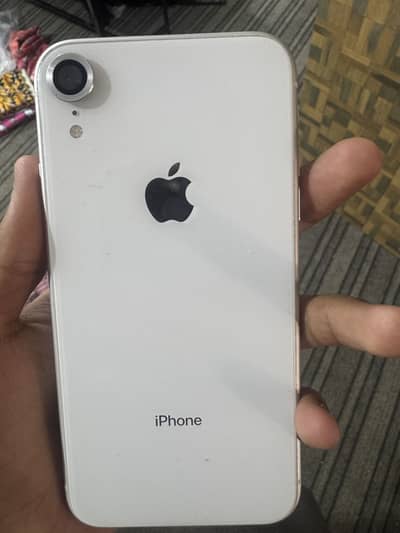 I phone xr 128 gb
