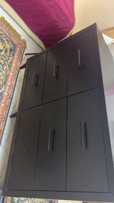 Big space drawer