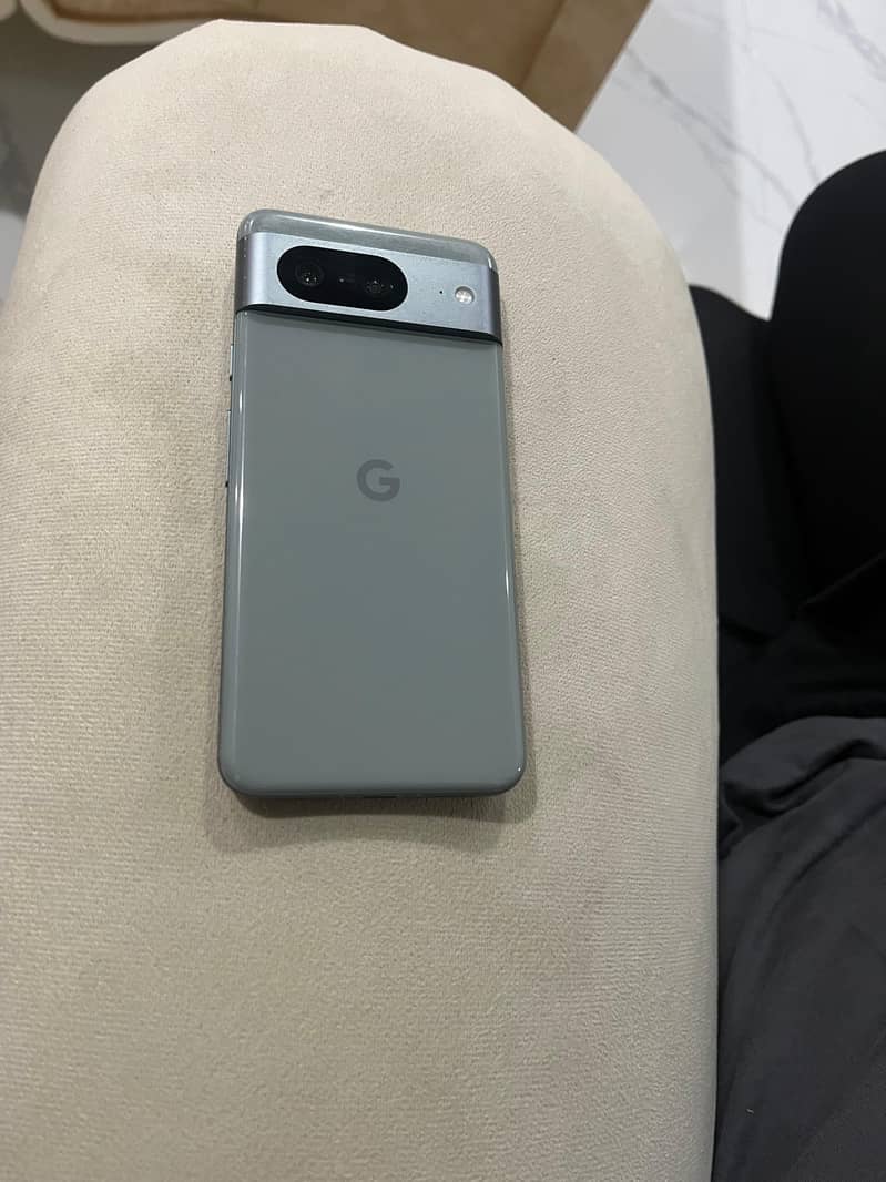 Google Pixel 8 1