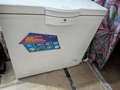 Dawlance deepfreezer