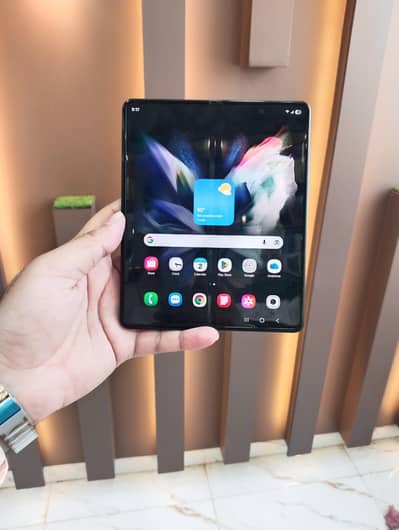 Samsung Z fold 3