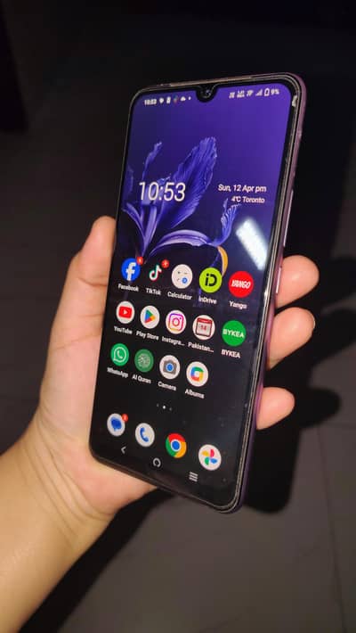 vivo v2025.12gb 128gb