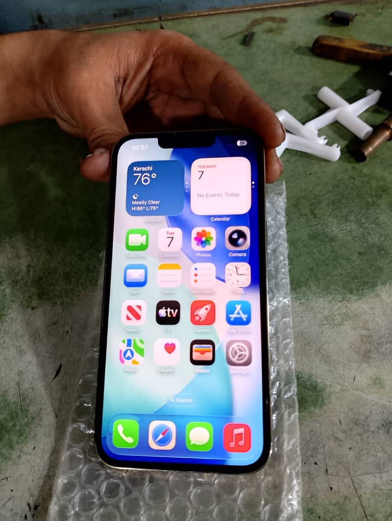 13 pro 1