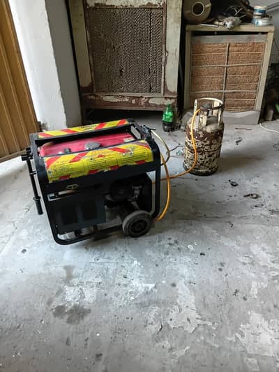 call or whatsapp 0/3/0/2/6/1/0/0/6/5/7