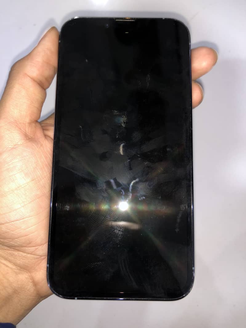 13 pro 4
