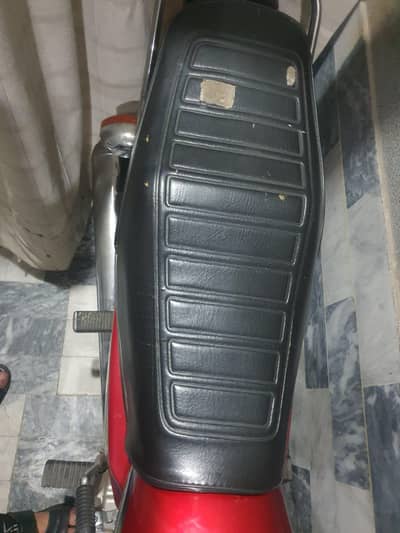 Honda 125 Original seat