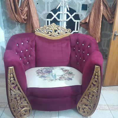 Luxury Sofa Set (3+2+1) – Elegant Design – Urgent Sale