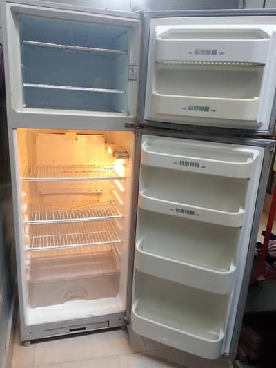 Dawlance Dabal Door Fridge