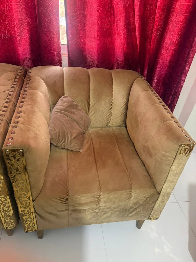 Sofa set with centre table 2