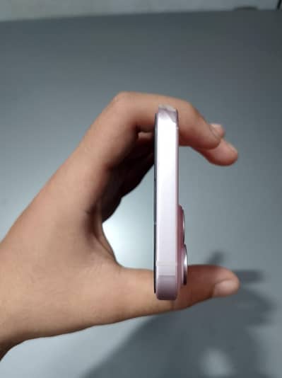 Iphone 15 In best price and best condition