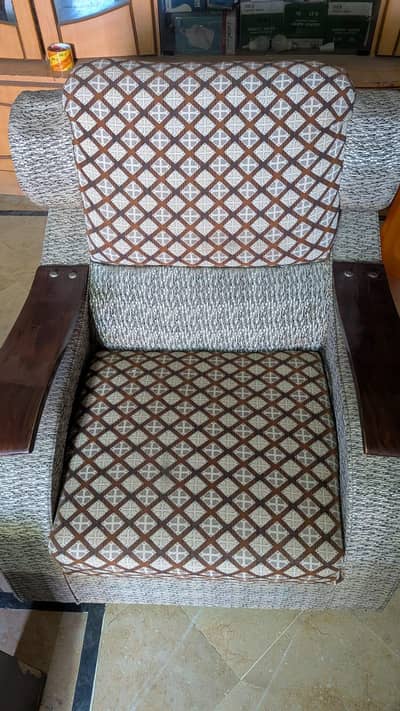 9 seats sofa set  new condition