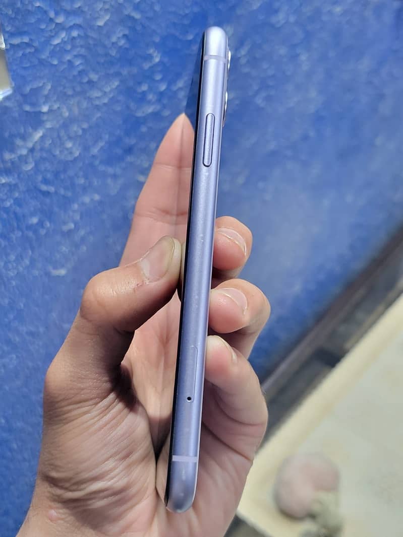 iPhone 11 1