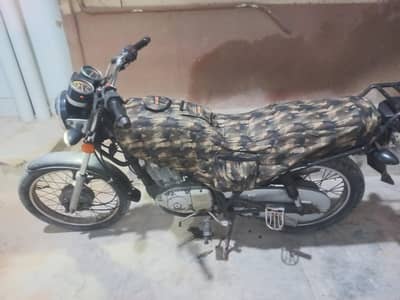 Suzuki GS150 for Sale Model 2016