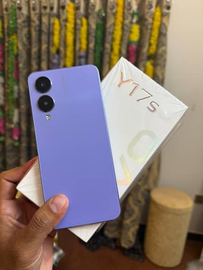 Vivo y17s