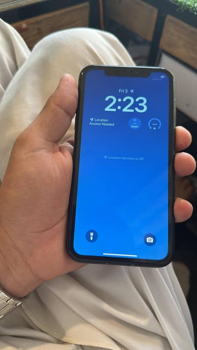 xr 64 gb all original  sim time available  03198870599 watsapp