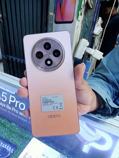 Oppo Reno 12 F