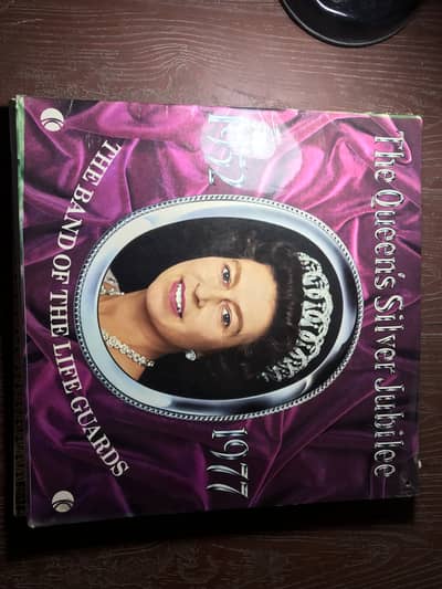 Selling vintage, brand-new LP vinyl records