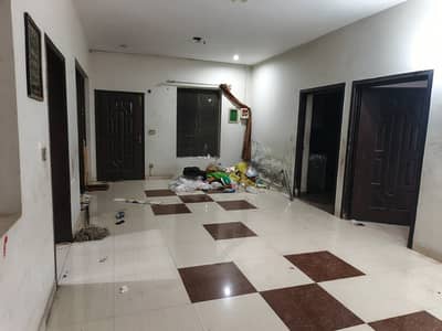 12 Marla Upper Portion Available in Revenue Society near UMT