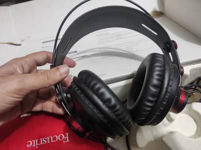 Focusrite scarlett 2i2 studio - New like - (Complete Set)