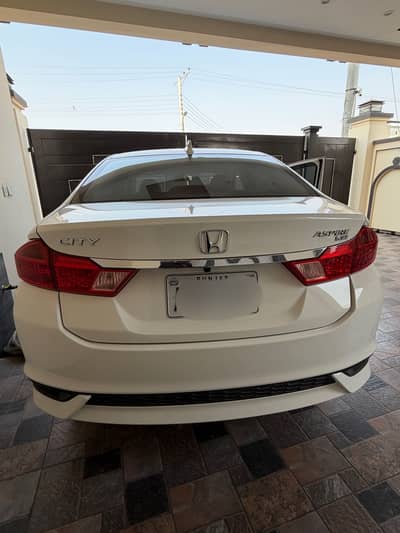 Honda City Aspire 1.5 CVT