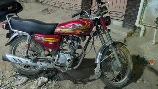 united us 125 Euro ll 2021 model onyl call visit 033506588))))€€70