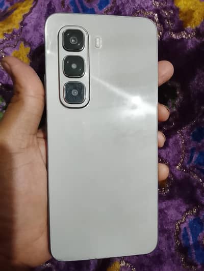 Infinix hot 50 pro 8/128 condition in picture