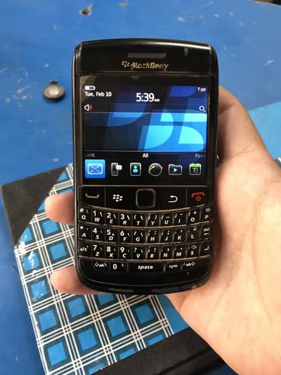 BlackBerry Bold 9700 PTA approved