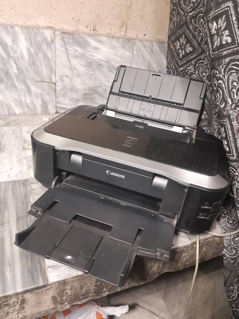 IP3680 colour printer 0