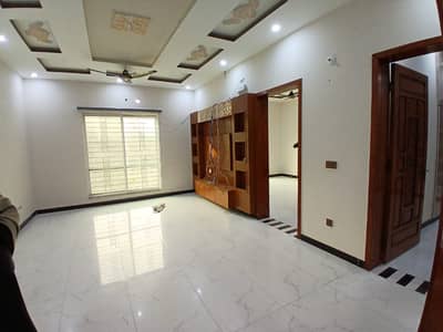 10 marla brand New type upr portion available for Rent silent office at hot location