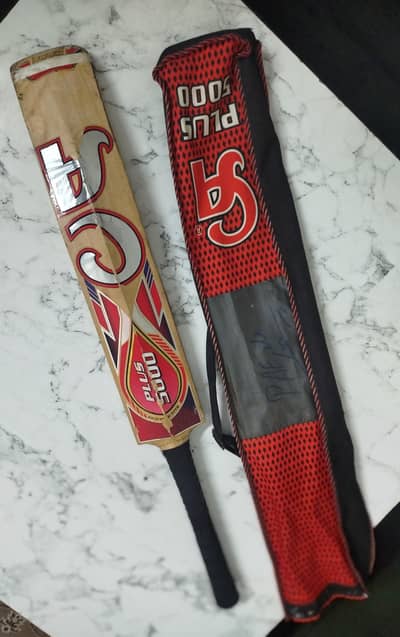  CA 5000 Plus Cricket Bat 