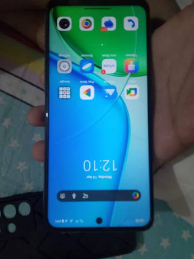 vivo y29  Vivo Y29 – Like New – 6 Month Used –