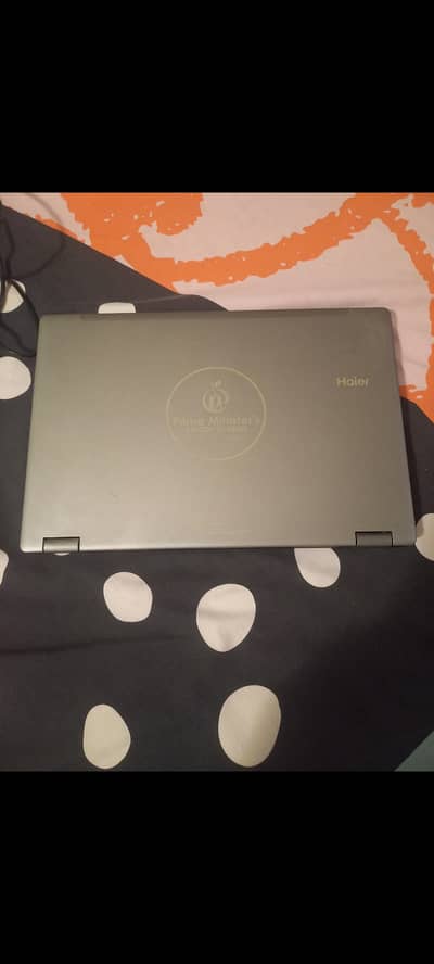 Haier Y11c Laptop along with charger