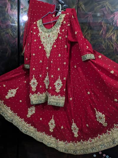 Wedding Dress, Barat